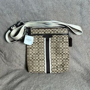 ✨New with Tags✨ Coach Canvas Crossbody